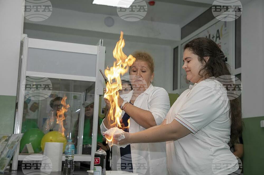 Откриха STEM лаборатория в старозагорското СУ "Иван Вазов"
