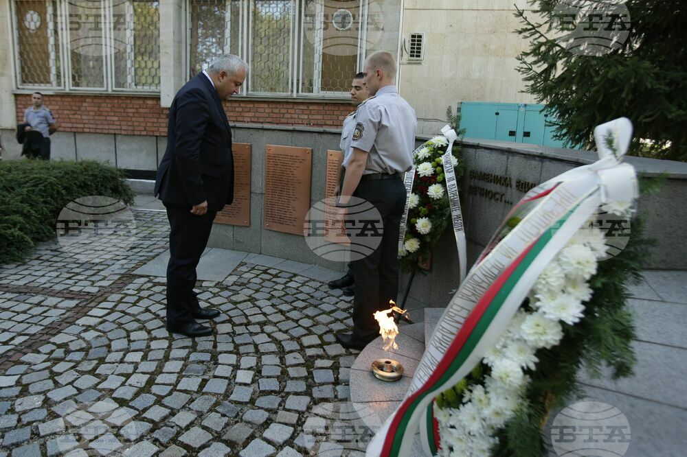 Пожарникари - професионален празник