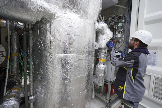 Френската промишлена компания "Ер ликид" придобива южнокорейската "Ди Ай Джи Еъргас" за 2,85 милиарда евро 