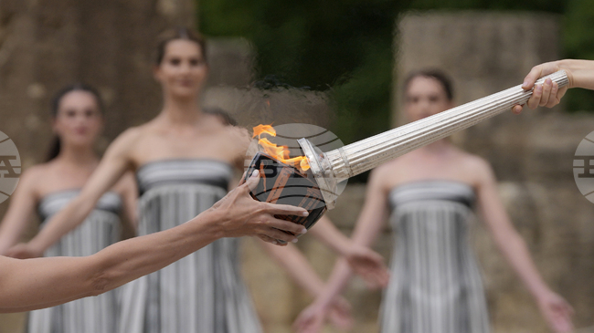 Церемонията по запалването на олимпийския огън в Гърция ще бъде на закрито заради очакването за лошо време