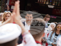 Кирил Петков и Асен Василев продължават срещите в цяла България. 