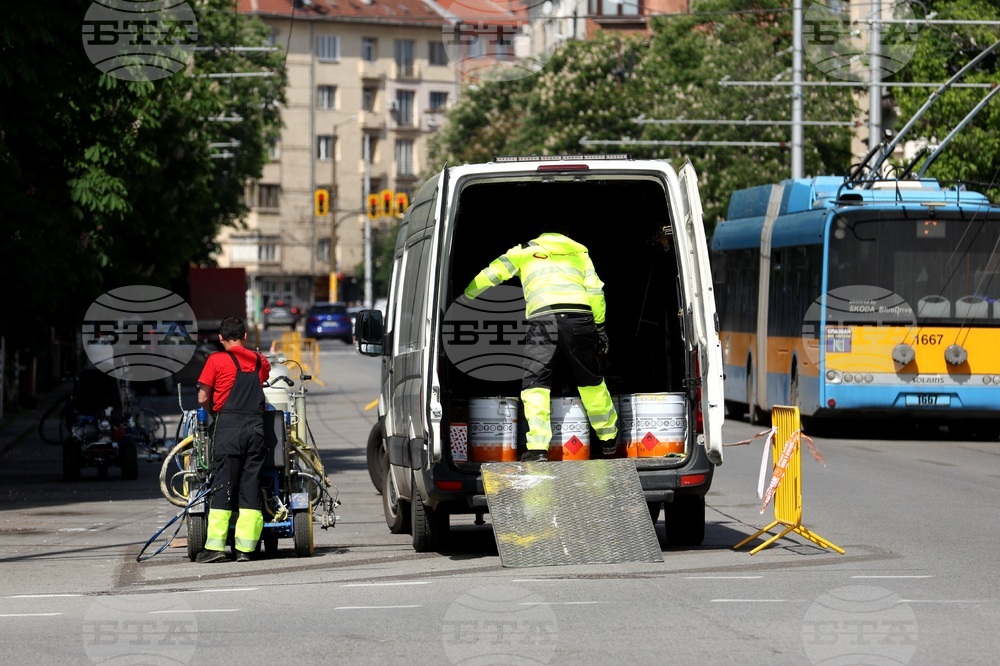 Столица - реорганизация на движение
