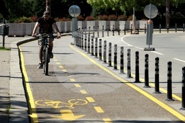 Столица - реорганизация на движение