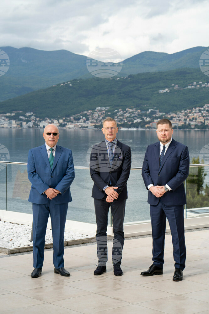 Процесът по присъединяване към еврозоната e бил обсъден на среща в Риека, в която е участвал управителят на БНБ Димитър Радев