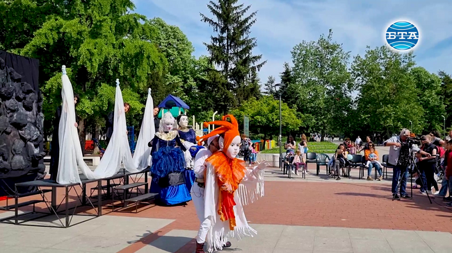 Започна Международният театрален фестивал “Вълшебната завеса“ в Търговище