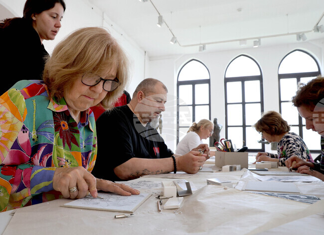 Варна - Градската художествена галерия - "Въведение в графичното изкуство"