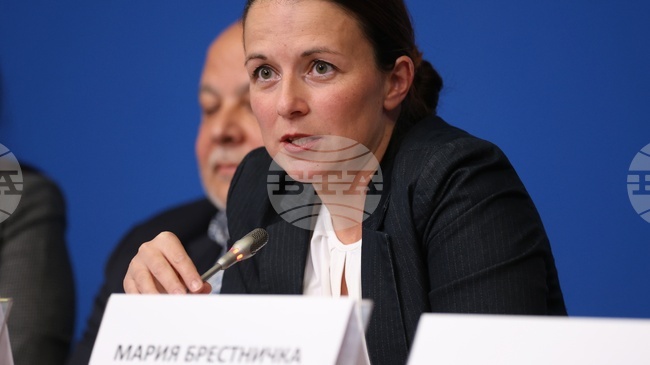 Тийнейджърите ценят свободата си, приемат различията, имат ниско доверие в институциите и не участват в обществения живот, каза Мария Брестничка