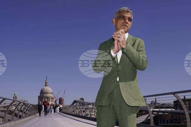 Кметът на Лондон Садик Хан се надява градът да приеме Олимпийските игри през 2040 година