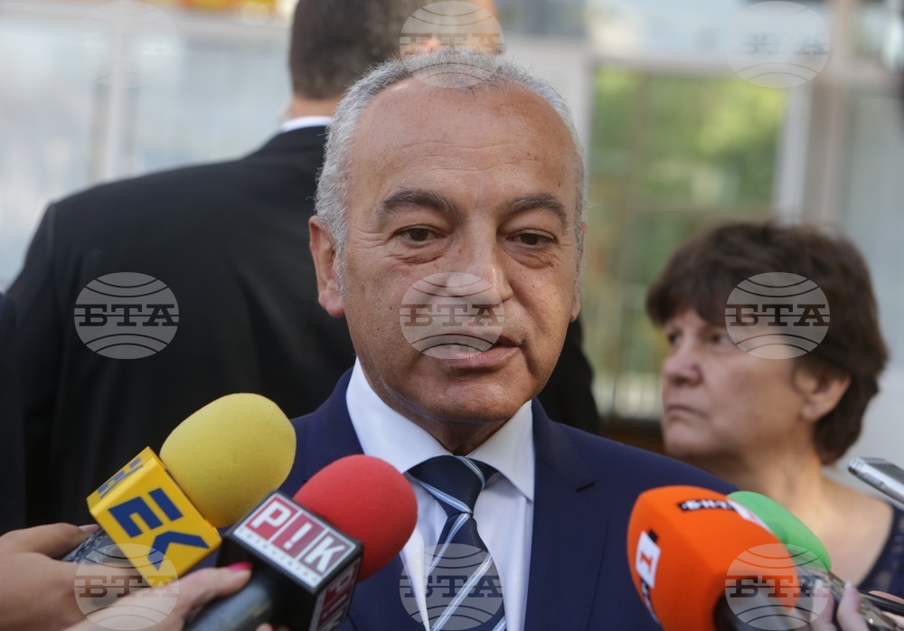 Гълъб Донев - учебна година - брифинг