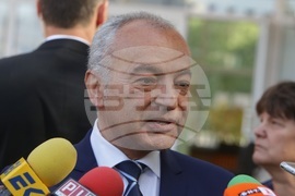 Гълъб Донев - учебна година - брифинг