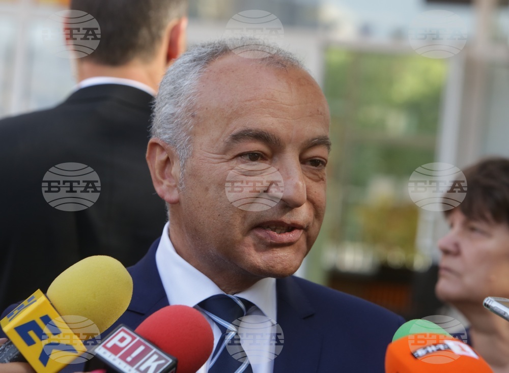 Гълъб Донев - учебна година - брифинг