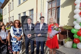 Перник - нова учебна година - Атанас Пеканов