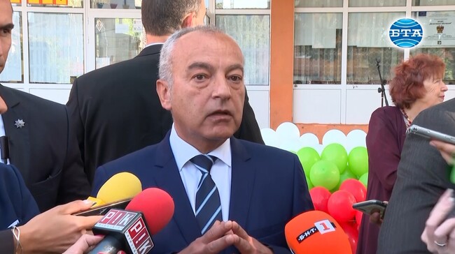 Направили сме всичко необходимо, така че да осигурим необходимите количества газ за целия отоплителен сезон, заяви служебният премиер Гълъб Донев