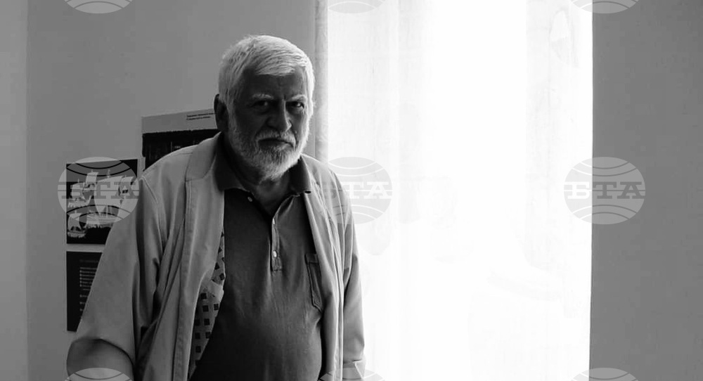 Отиде си скулпторът Антон Дончев