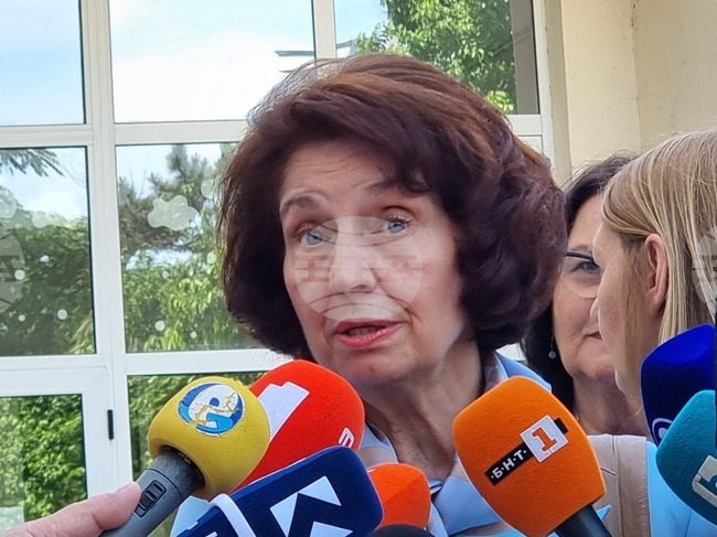 Президентът на Северна Македония: Това, че Радев ще получи мандат за съставяне на правителство оставя място за разговори