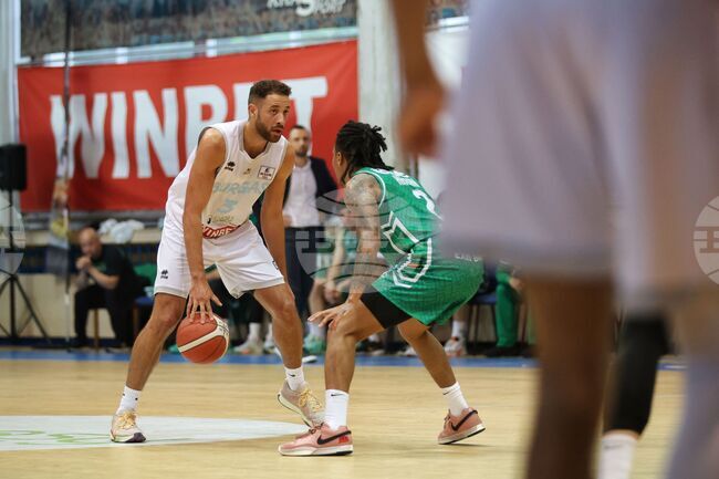 Баскетболният Балкан (Ботевград) привлече бившия играч на Черноморец Травис Макконико