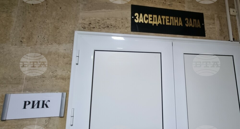 Изборният ден в Шуменска област започна нормално, в спокойна обстановка