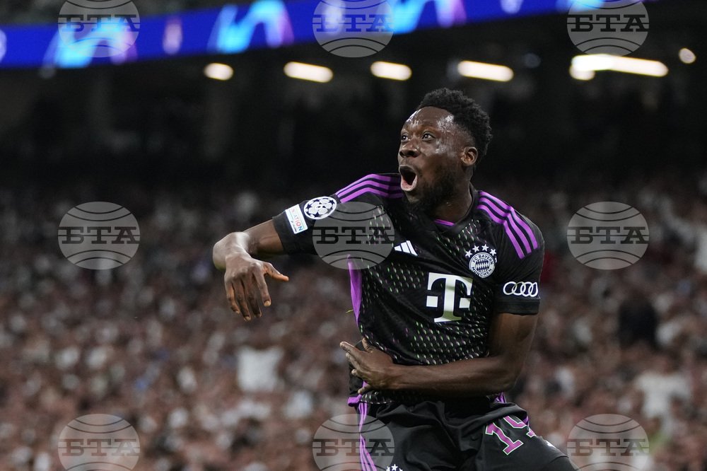 В Реал Мадрид нямат притеснения за привличането на Алфонсо Дейвис през лятото