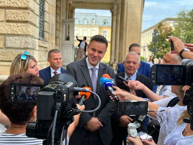 Министър Стоянов: Очакваме двустранният ни стокообмен с Румъния да надхвърли 7 млрд. евро през 2022 г.