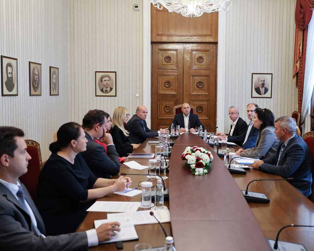 Президентът: Механизмът за изпълнение на Договора за приятелство, добросъседство и сътрудничество с РСМ трябва да води към устойчиви резултати в двустранните отношения