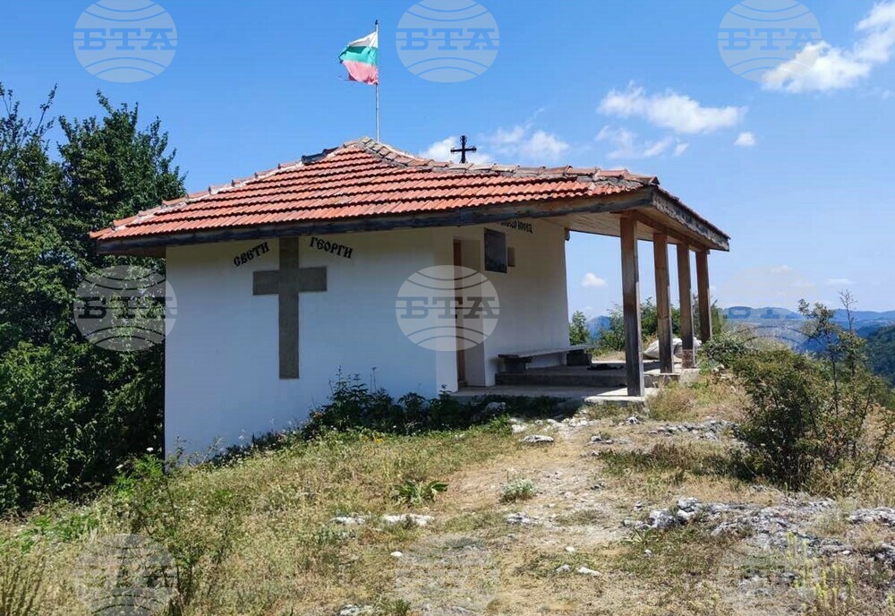 Сдружение „Родопски хайдути“ отбелязва 10 години от възстановяване на параклиса „Св. Георги“ над село Дряново