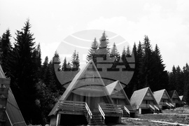 к.к. Пампорово -  ваканционно селище - алпийски стил