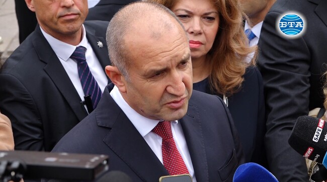 Румен Радев: В Деня на Европа нека си пожелаем ЕС, който продължава да гради своето единство върху принципите на демокрацията и мира