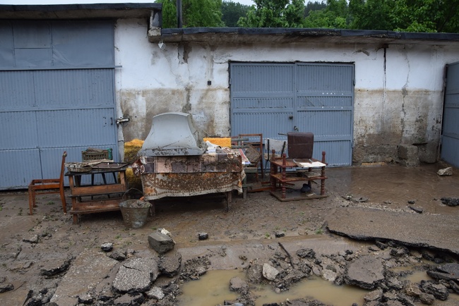 Областният управител на област Видин Ани Арутюнян посети засегнатото от поройния дъжд село Делейна