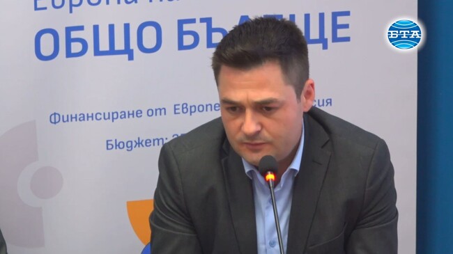 Големите болки на малките населени места са свързани с изграждането на водопроводи, улична и туристическа инфраструктура, каза заместник-кметът на Куклен