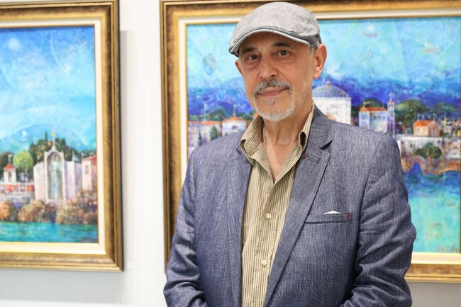 Моите инструменти са ръцете, сърцето и душата ми, казва художникът Валери Ценов