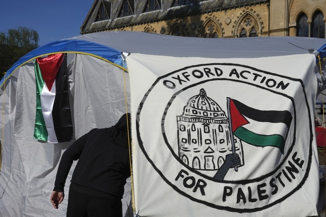 Израел разкритикува изявлението на Лондон, че може да признае държавата Палестина