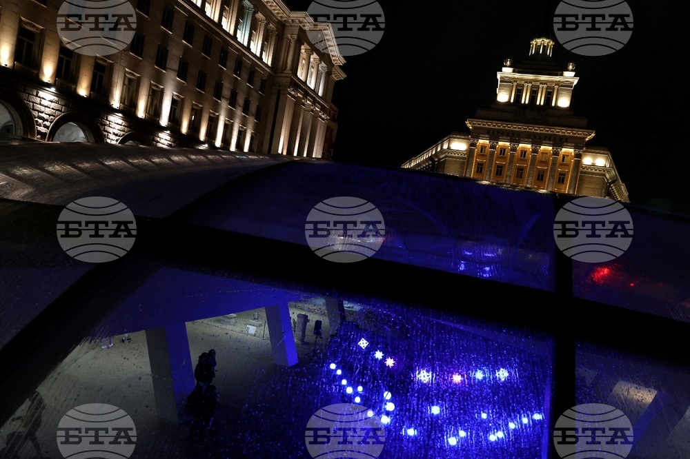 Фестивал на светлината „Лунар“ - CYBERFLO