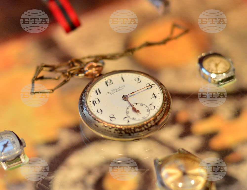 Разград - изложба "По следите на времето"