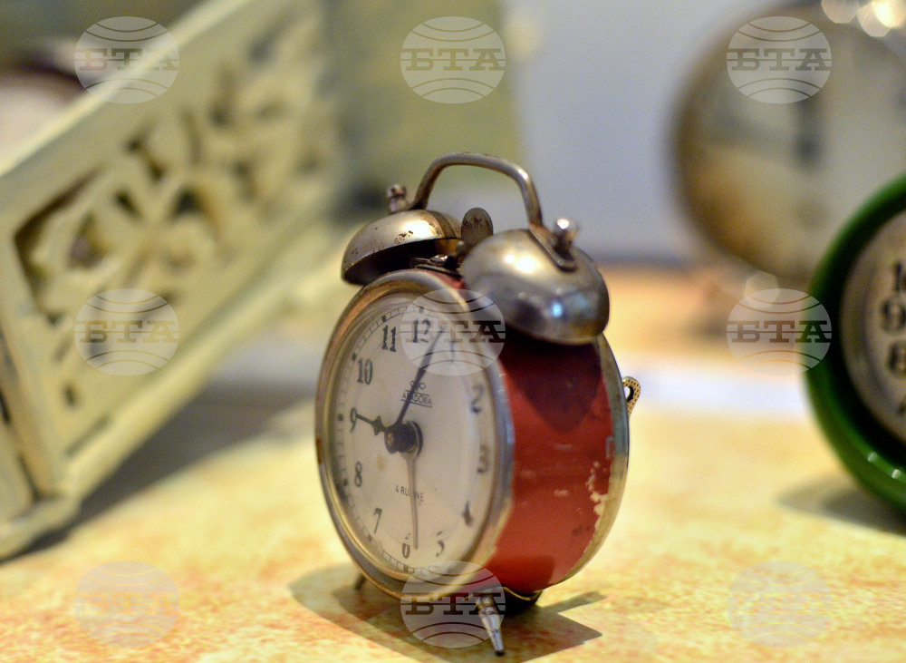 Bulgaria Switches to Standard Time, Clocks Are Set Back by One Hour