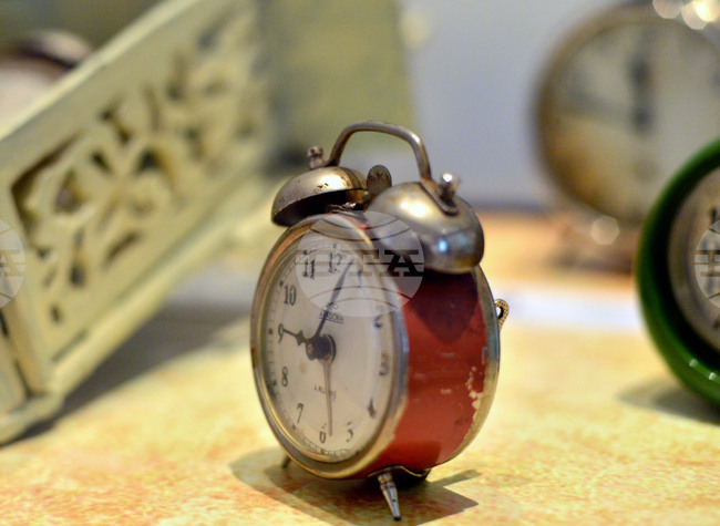 Bulgaria Switches to Standard Time, Clocks Are Set Back by One Hour