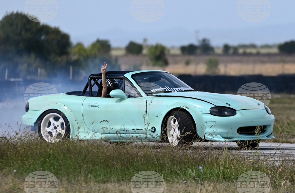Село Калояново - японски автомобили