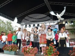 Снимка: Община Видин - среща на танцови клубове "Веселие"