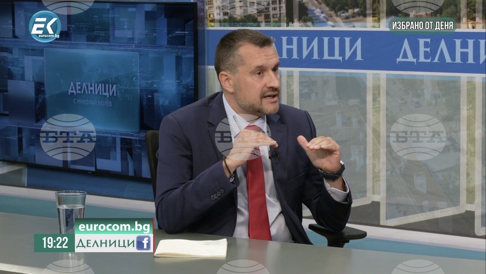 Калоян Методиев: БСП и Нинова останаха единствените, които Борисов не успя да подчини или примами с постове