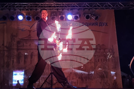 Русе - Огнено шоу - постановка