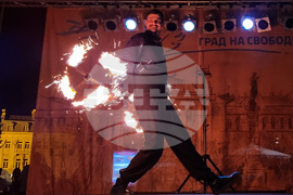 Русе - Огнено шоу - постановка
