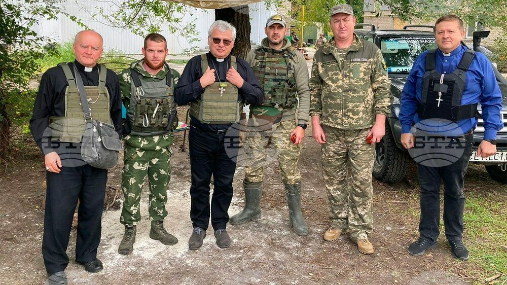 Папски пратеник в Украйна е невредим след стрелба