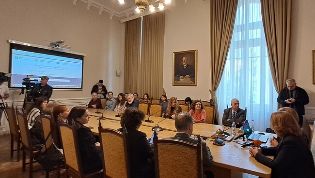 БАН: БЕРОН е първият български дигитален речник