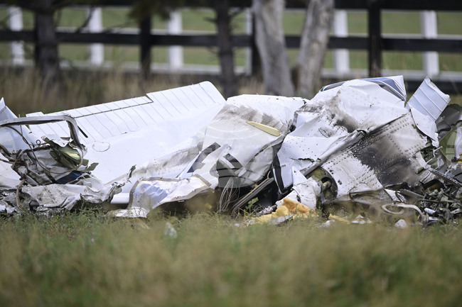 Намериха тялото на пилота на разбилия се в Словения малък самолет