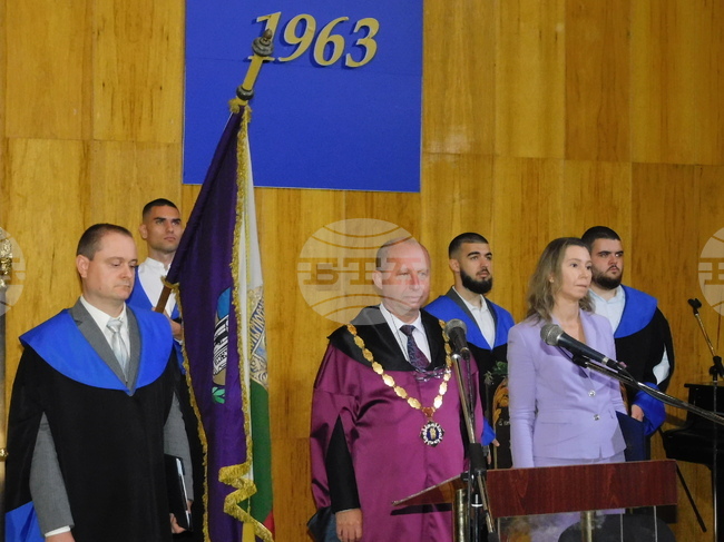 Велико Търново - Великотърновски университет „Св. Св. Кирил и Методий“ - патронен празник