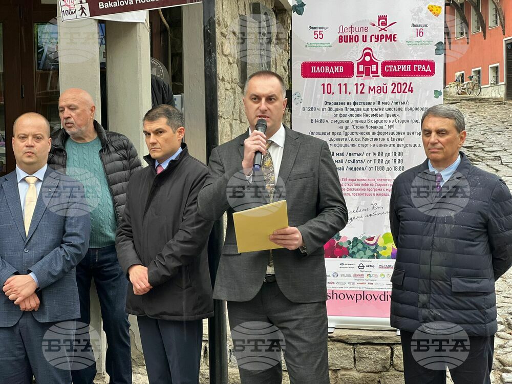 Бюджетът за инвестиции в лозаро-винарския сектор по Стратегическия план е близо 200 млн. лева, каза зам.-министър Стратев на изложение в Пловдив