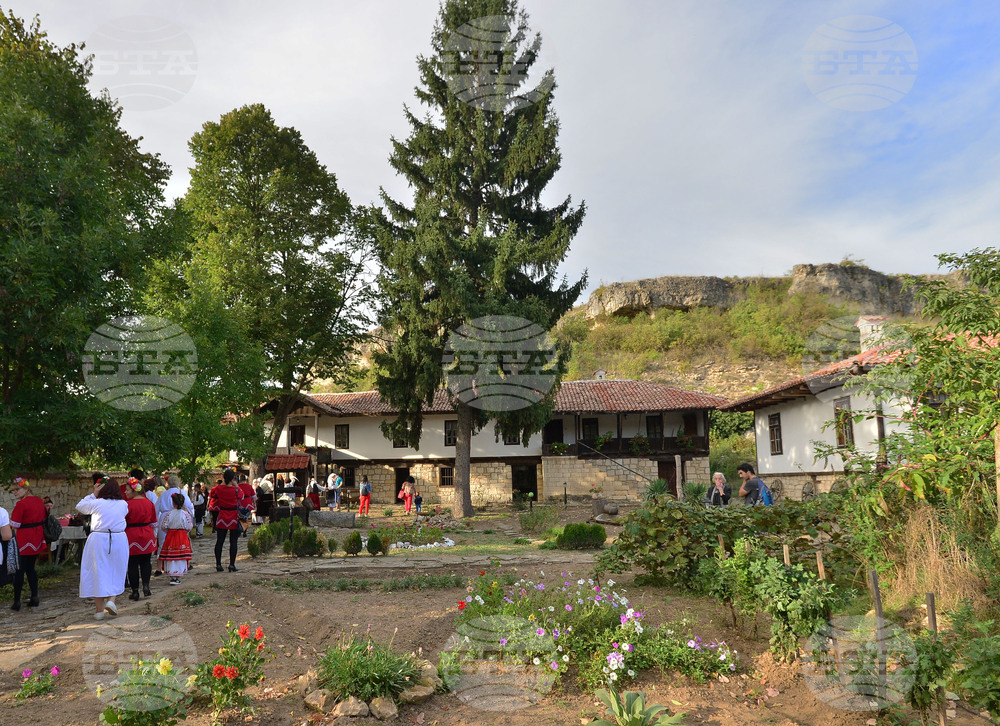 Село Топчии - Празник на капанските обичаи и занаяти