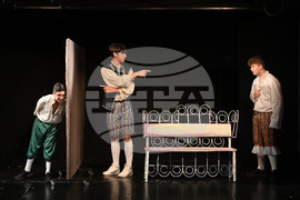 Монтана - театър - премиера