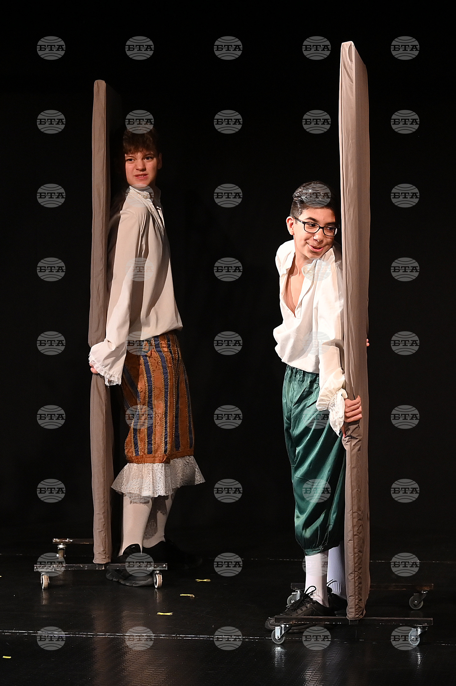 Монтана - театър - премиера