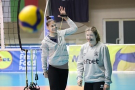 Волейбол - женски национален отбор - тренировка