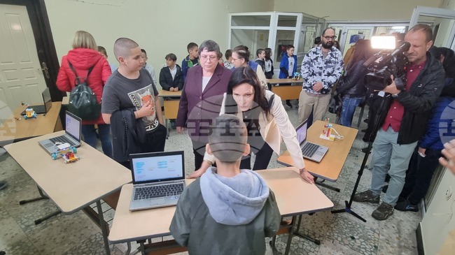 Хасково - Мария Габриел - школа „Вале“